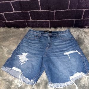 Size 13: Hollister shorts